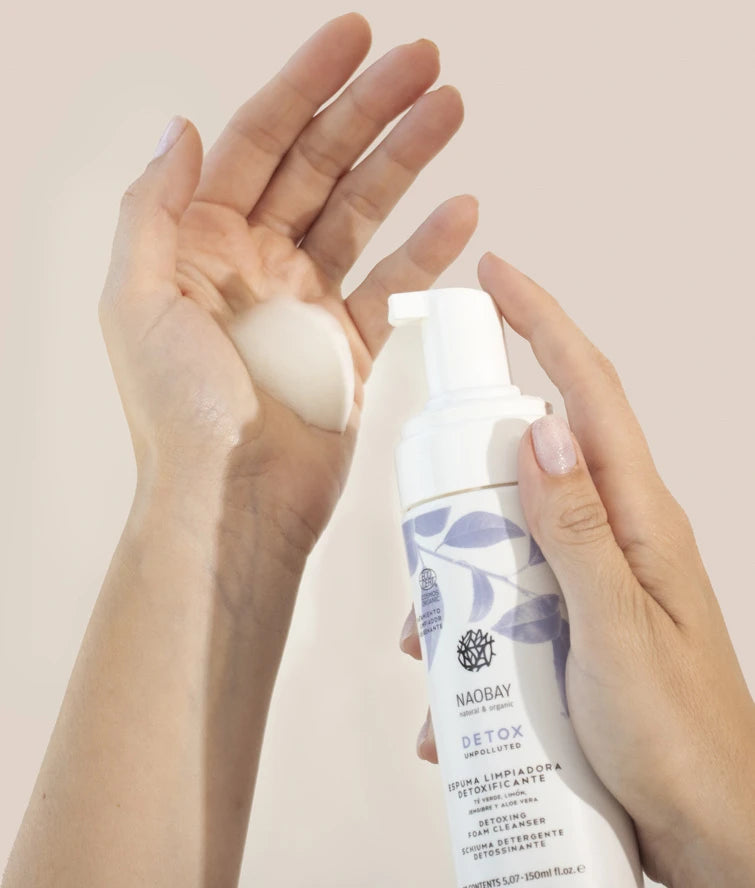DETOX DETOXING FOAM CLEANSER 150ML